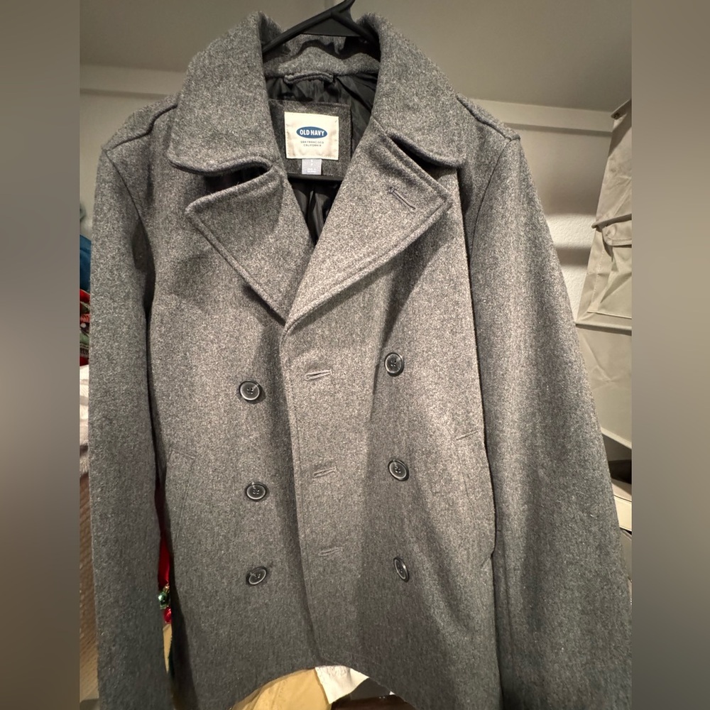 Old Navy Men's Charcoal Peacoat